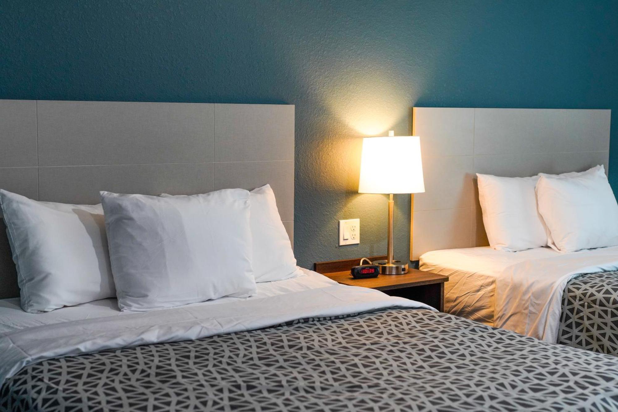 Woodspring Suites Hudson Port Richey Extérieur photo